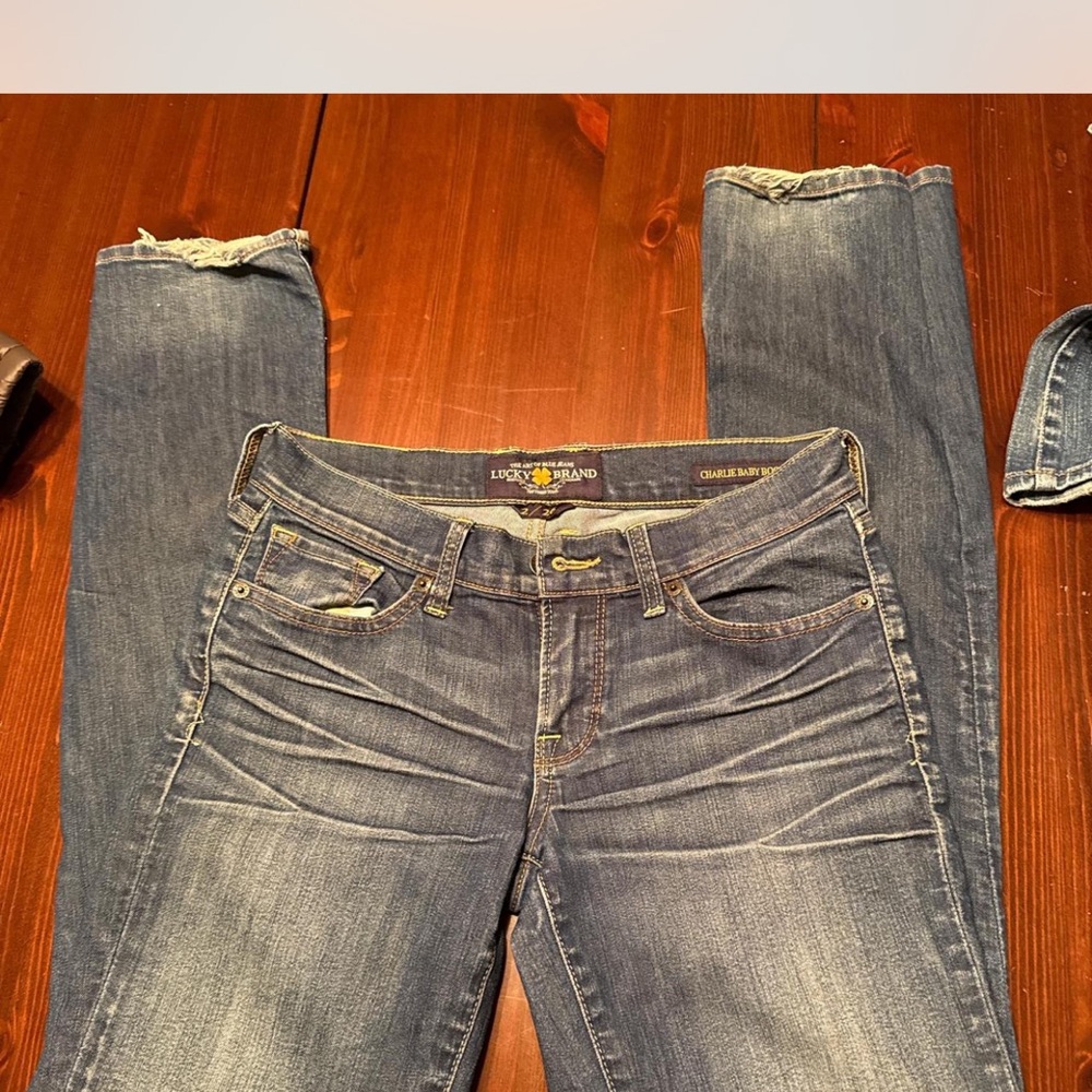 Lucky Brand Women's Classic Blue Straight Leg Jeans
